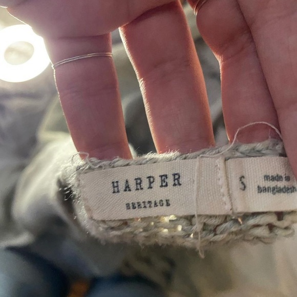 Harper Heritage Knit Longsleeve Sweater! - Picture 4 of 5